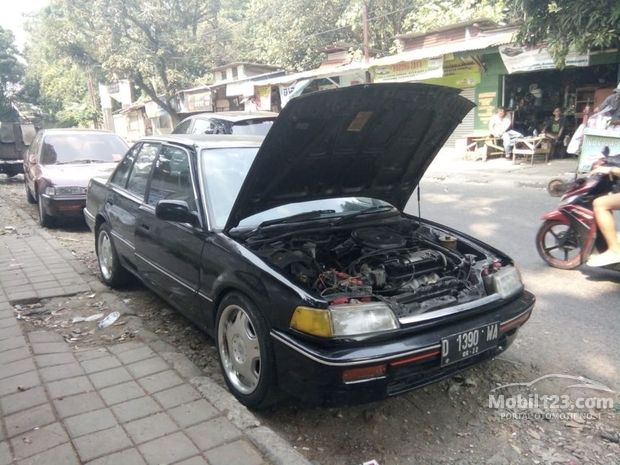Honda Mobil bekas dijual di Bandung Jawa-barat Indonesia Honda Mobil bekas dijual di Bandung Jawa-barat Indonesia