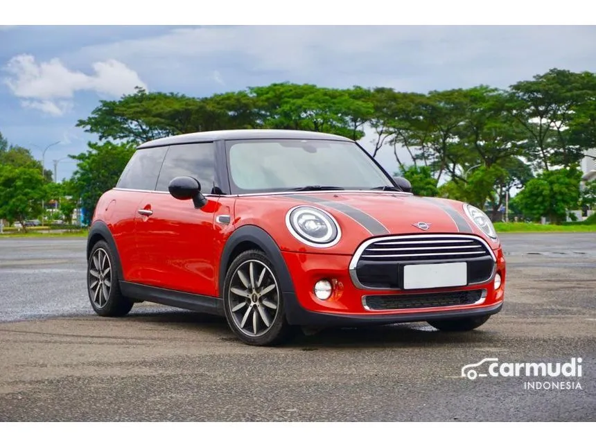 2018 MINI Cooper 3 Door Hatchback