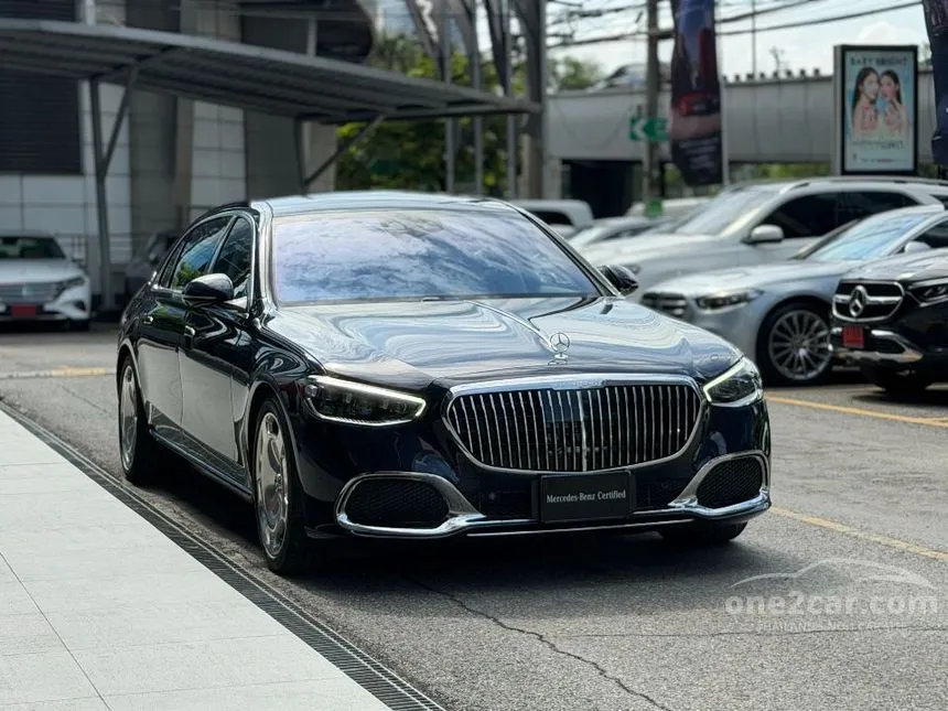 2026 Mercedes-Benz Maybach S580 e Premium Sedan