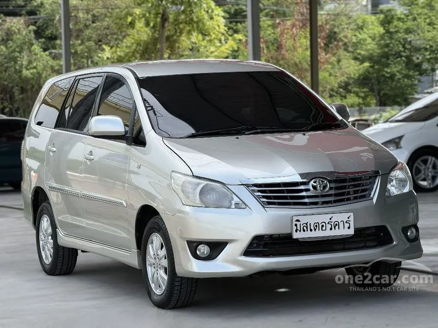 2014 Toyota INNOVA G Wagon