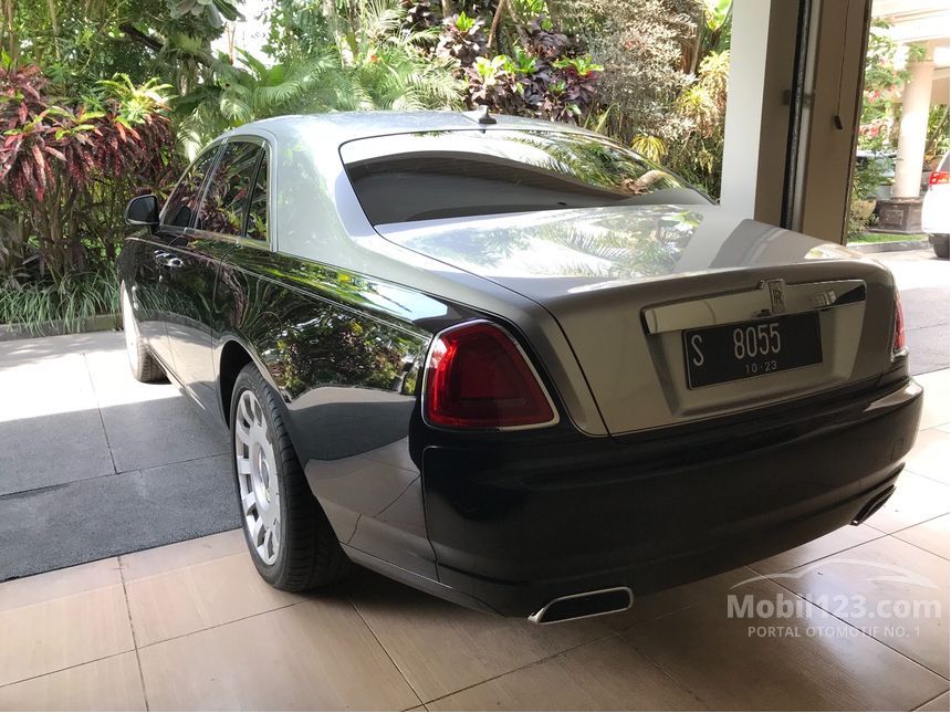 Jual Mobil  Rolls  Royce  Ghost 2013 V12 6 6 di Jawa Timur 