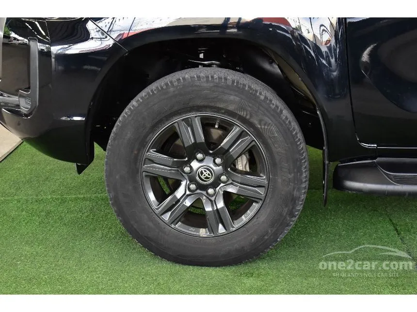 2022 Toyota HILUX REVO Prerunner Entry Smart Cab Pickup