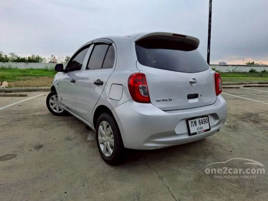 2016 Nissan MARCH E Hatchback
