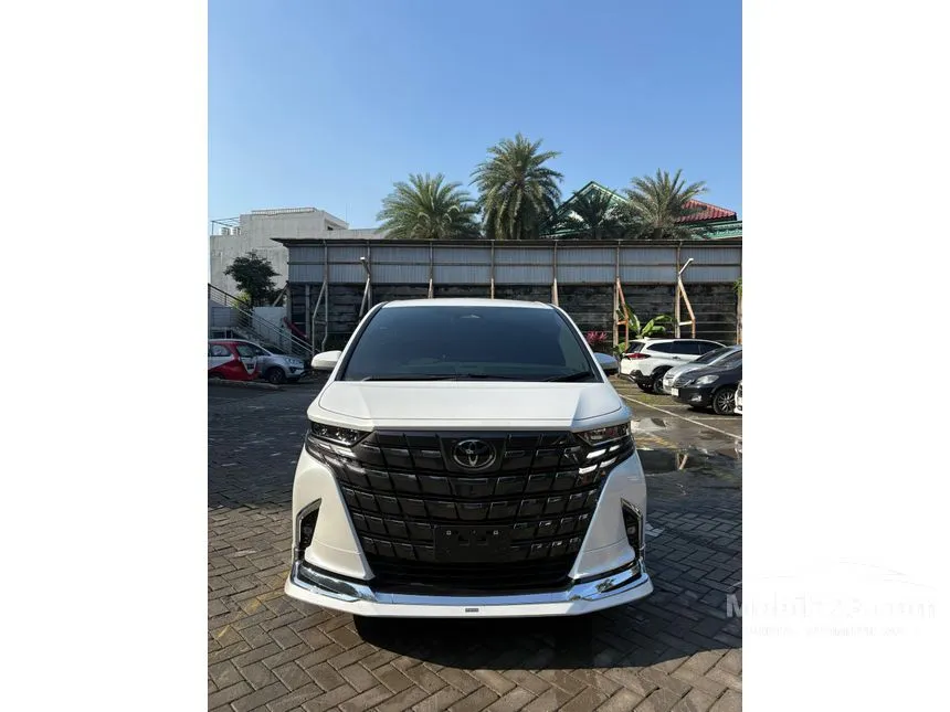 2026 Toyota Alphard HEV Modelista MPV