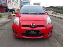 2012 Toyota Yaris 1.5 E Hatchback merah