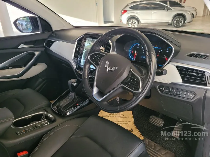 2019 Wuling Almaz LT Lux Exclusive Wagon