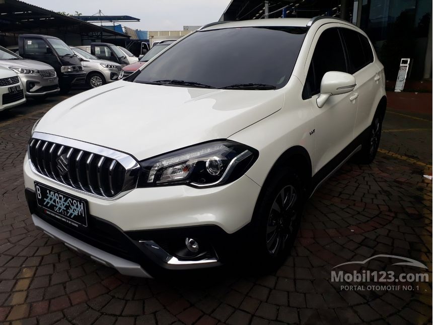 Сузуки sx4 2019