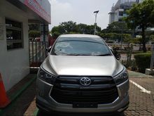 Ready Stock Toyota Innova Venturer 2.4 AT Hi Spec (Bisa Dp Ringan/Pilihan warna lengkap)