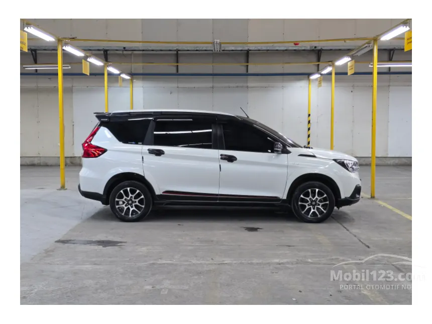 2022 Suzuki XL7 Alpha SUV