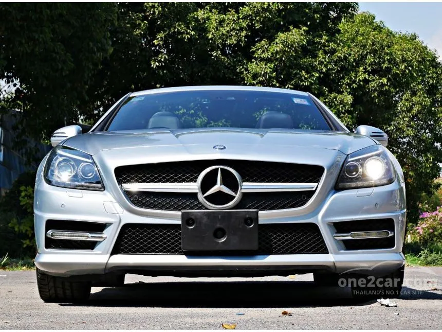 2016 Mercedes-Benz SLK200 AMG Dynamic Convertible