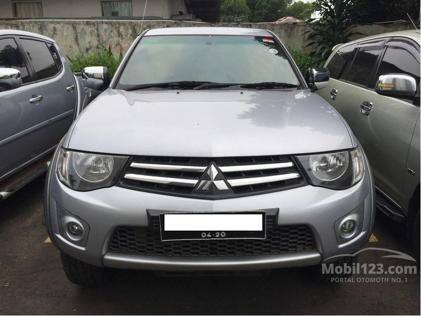 Jual Mobil  Mitsubishi Strada Triton  2014 Exceed Hi Power 2 