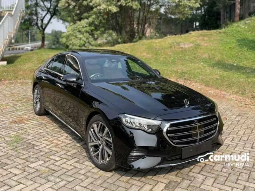 2024 Mercedes-Benz E200 Exclusive Line Sedan