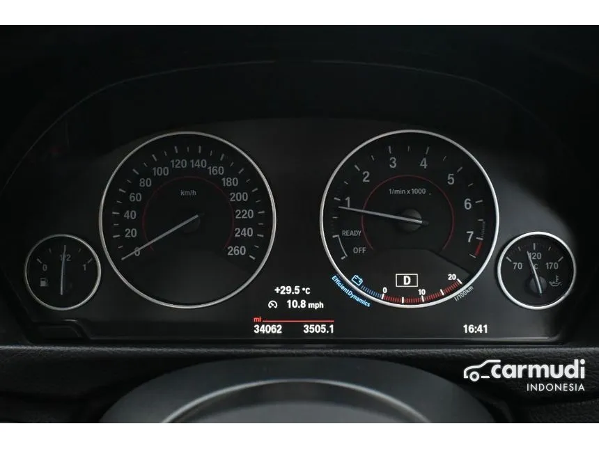 2016 BMW 320i Sport Sedan