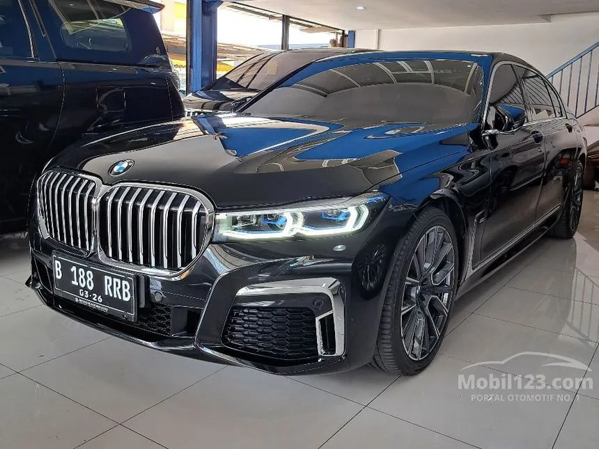 Jual Mobil BMW 730Li 2020 M Sport 2.0 di DKI Jakarta Automatic Sedan Hitam Rp 1.045.000.000