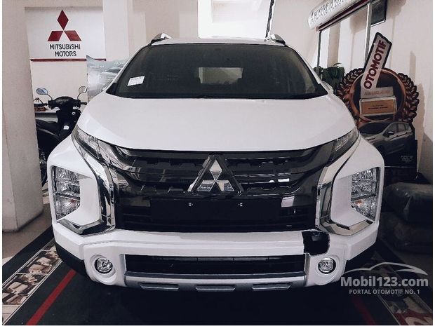 Mitsubishi Xpander  Mobil  baru  dijual  di Sidoarjo  Jawa 