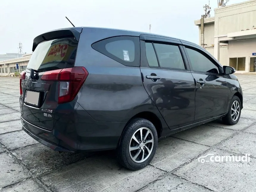 2018 Daihatsu Sigra R MPV