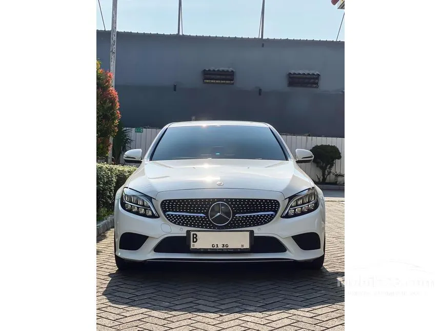 2018 Mercedes-Benz C300 AMG Line CKD Sedan