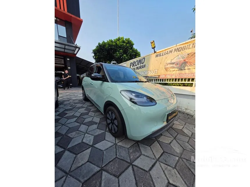 2024 Wuling Binguo EV 410 Premium Range AC/DC Hatchback