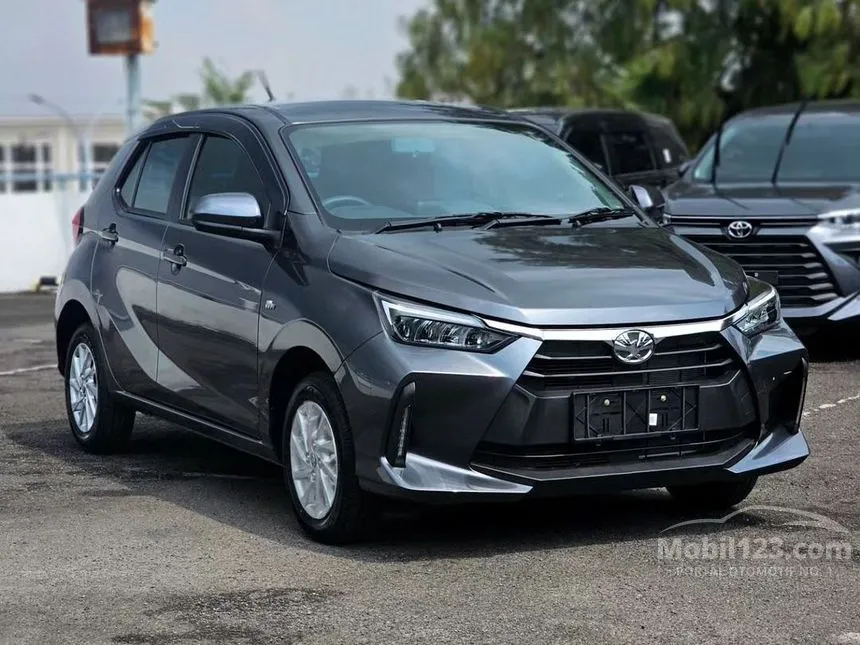 Jual Mobil Toyota Agya 2024 G 1.2 di Sumatera Barat Automatic Hatchback Abu