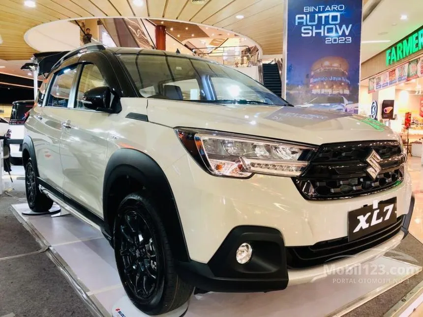 Jual Mobil Suzuki XL7 2025 Alpha Hybrid (Two Tone) 1.5 di DKI Jakarta Automatic SUV Lainnya Rp 233.700.000