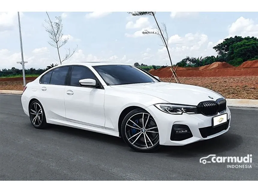 2021 BMW 330i M Sport Sedan