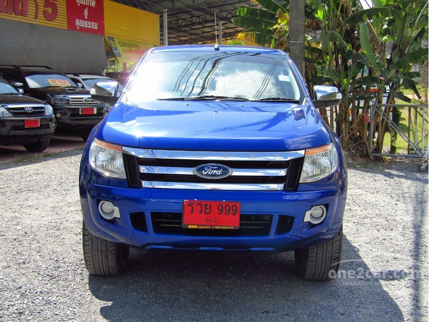 Ford Ranger 2013 XLT 2.2 in ภาคใต้ Manual Pickup สีน้ำเงิน for 425,000