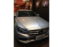 2017 Mercedes-Benz C200 2.0 Avantgarde Sedan