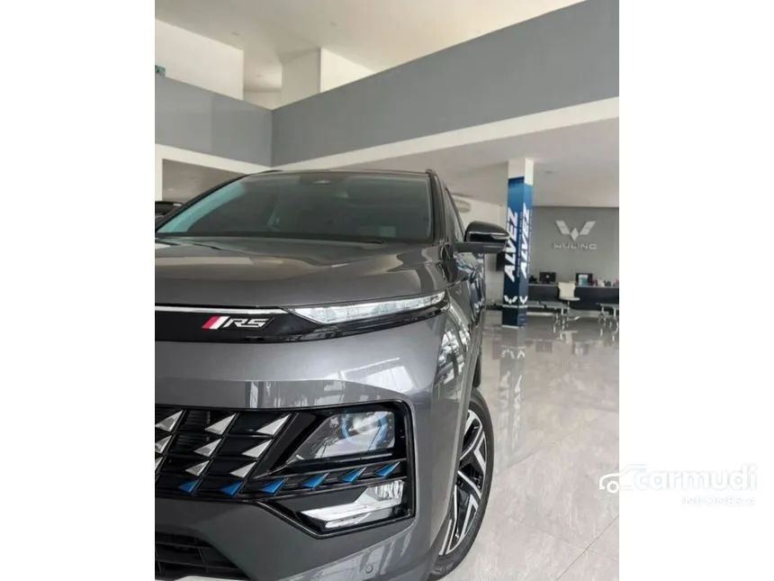 2024 Wuling Almaz RS Hybrid Wagon