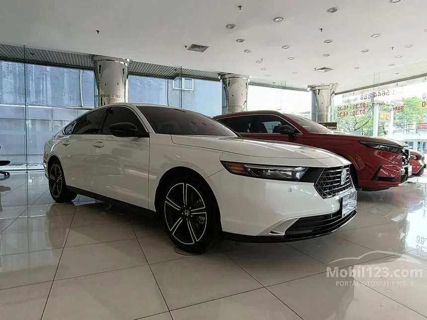 Jual Mobil Honda Accord 2024 RS e:HEV 2.0 di DKI Jakarta Automatic Sedan Putih Rp 920.900.000