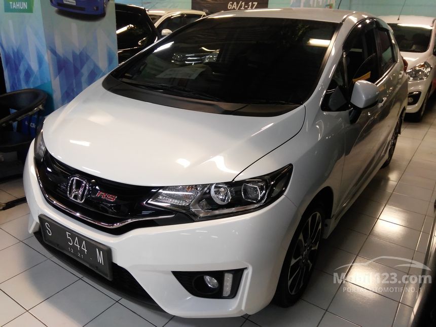 Jual Mobil Honda Jazz 2016 RS 1.5 di Jawa Timur Automatic 