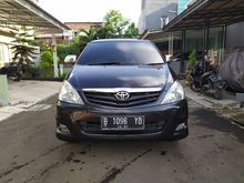 Toyota Kijang Innova 2.0 E up G 2011 Matic Istimewa Kredit Menarik