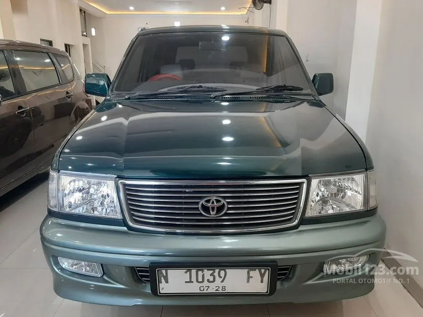 Jual Mobil Toyota Kijang 2000 Krista 2.4 di Jawa Timur Manual MPV Hijau Rp 90.000.000