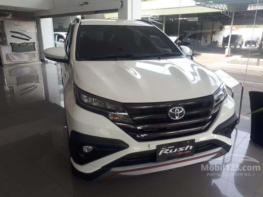 Jual Mobil Toyota Rush 2019 TRD Sportivo 1 5 di DKI 