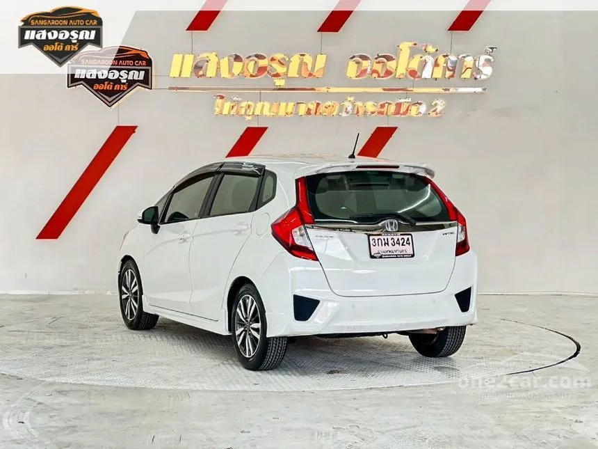 2014 Honda JAZZ SV+ Hatchback