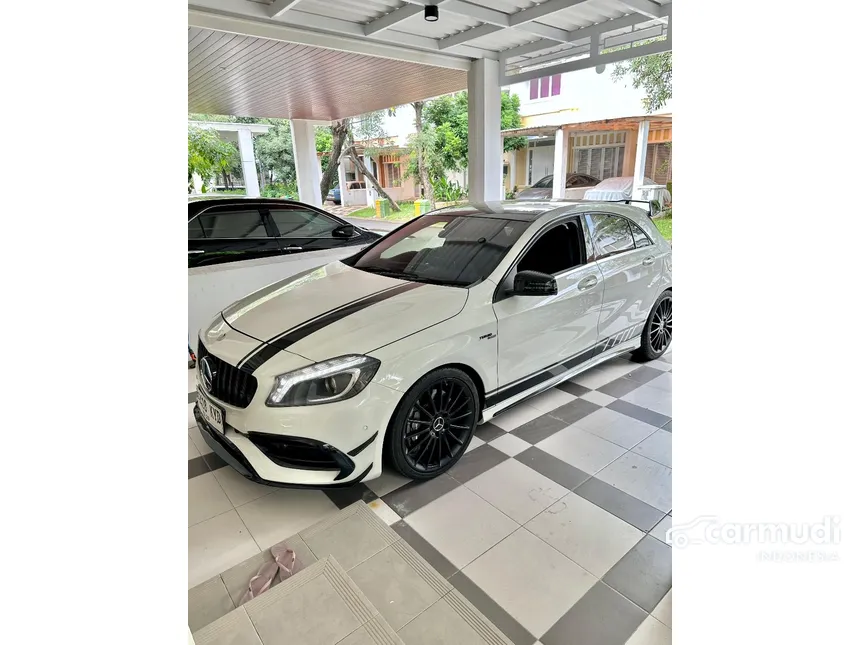 2015 Mercedes-Benz AMG A45 4MATIC Hatchback
