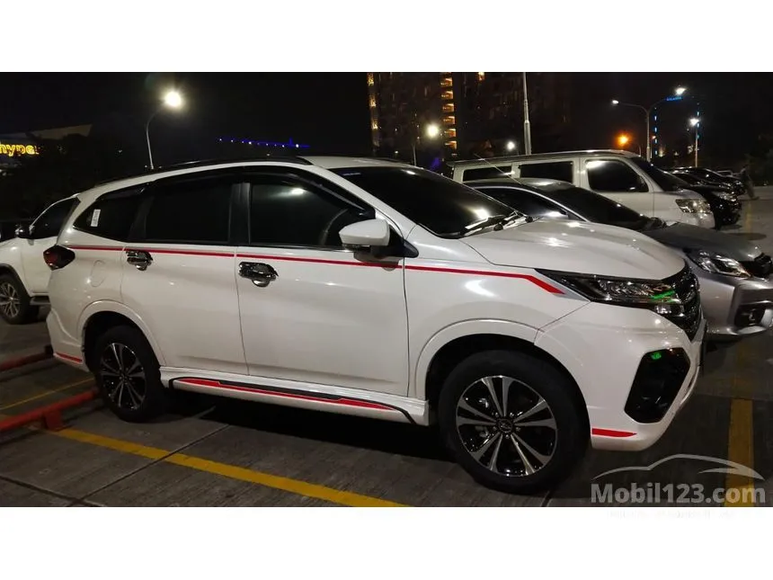Jual Mobil Daihatsu Terios 2019 R Custom 1.5 di Jawa Barat Automatic SUV Putih Rp 190.000.000