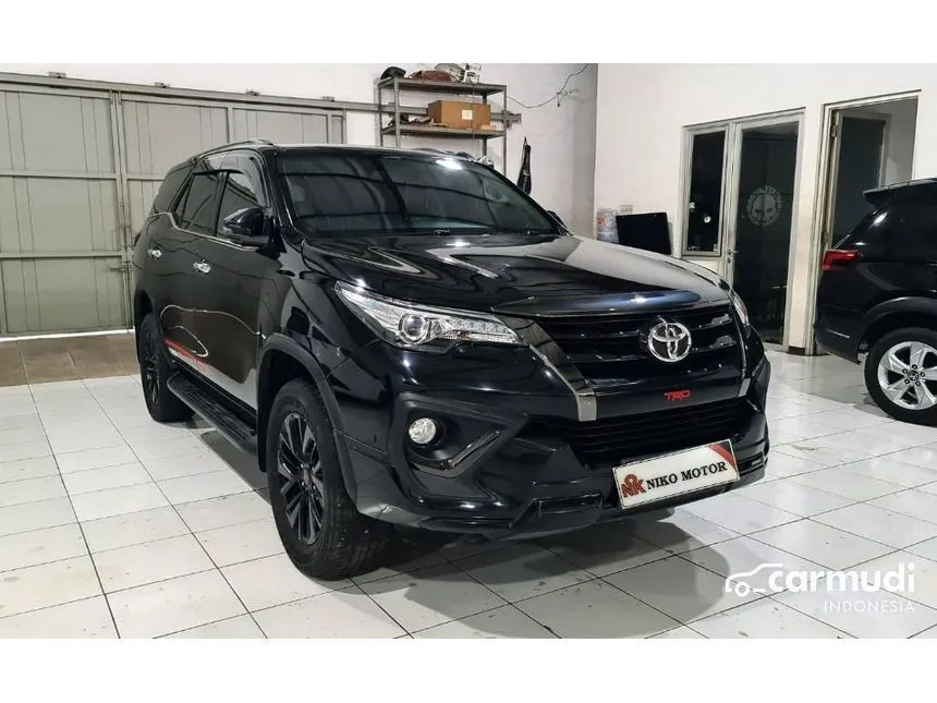 2019 Toyota Fortuner VRZ TRD 4X2 SUV