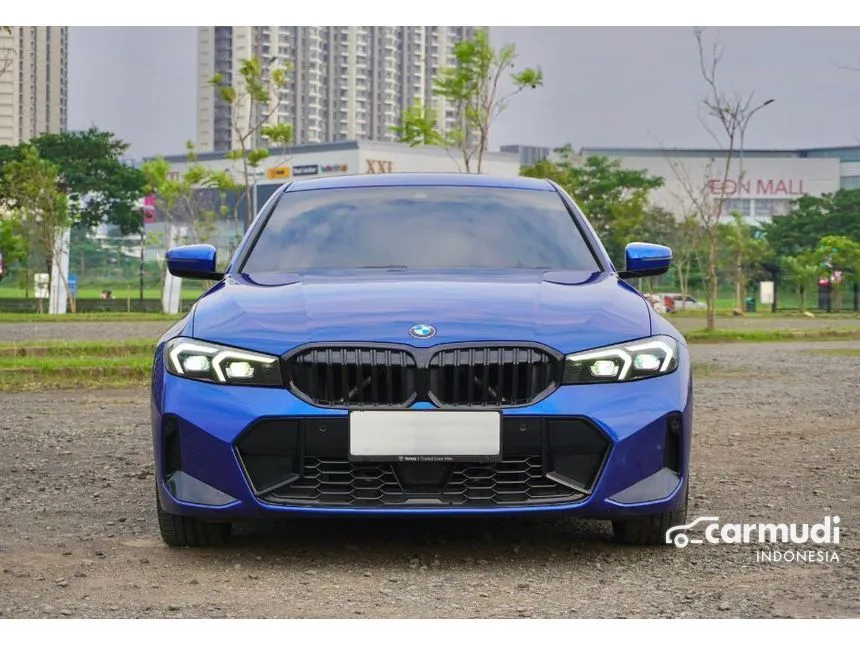 2023 BMW 320i M Sport Sedan