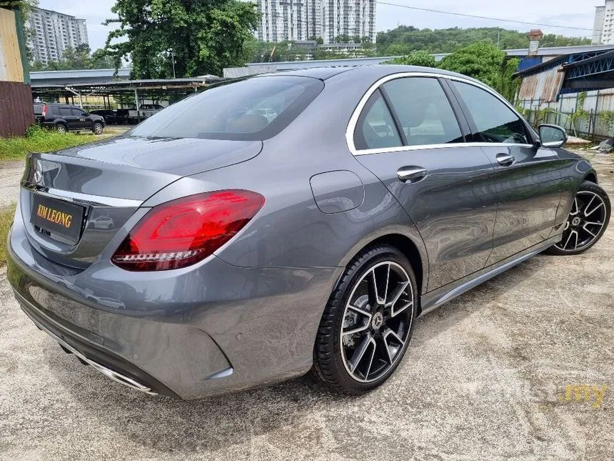 2019 Mercedes-Benz C300 AMG Line Sedan