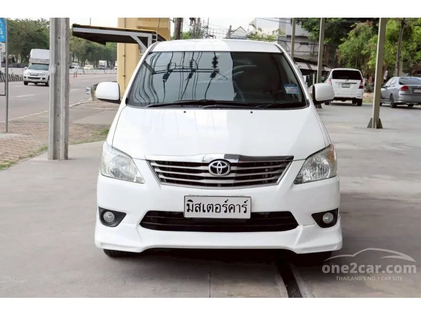 2012 Toyota INNOVA G Option Wagon