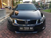 ISTIMEWA KM rendah Honda Accord Vti-L pemakaian 2010