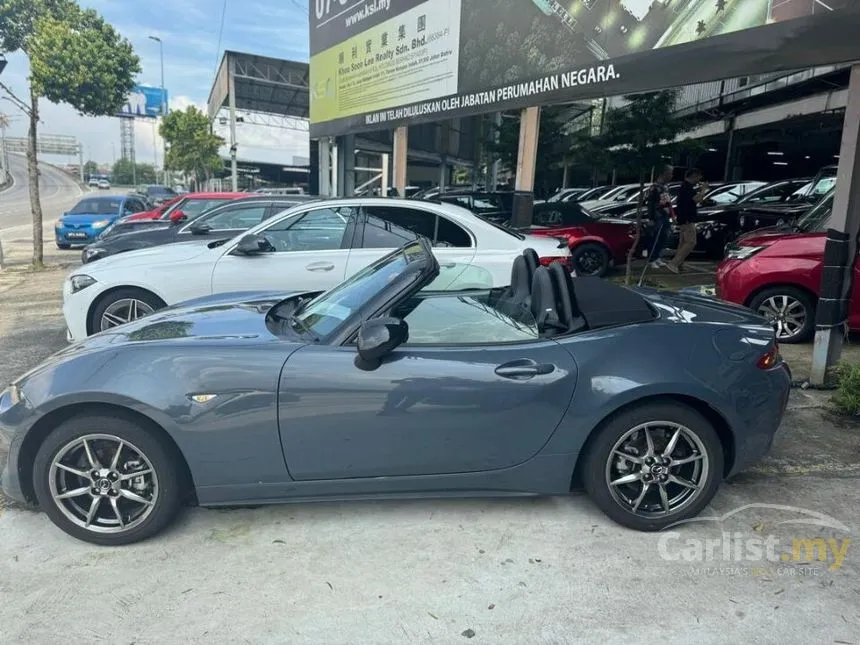 2020 Mazda Roadster S Convertible