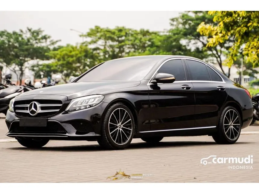 2019 Mercedes-Benz C200 EQ Boost Sedan