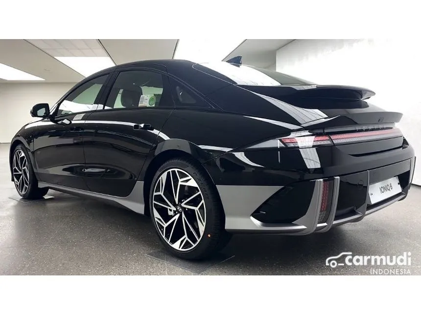 2023 Hyundai IONIQ 6 Signature Long Range Sedan