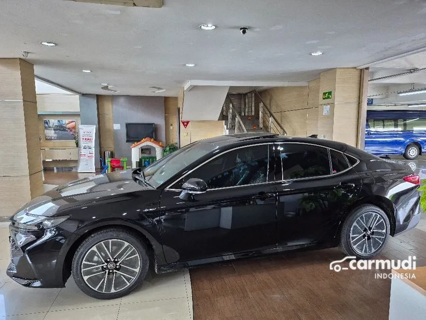 2025 Toyota Camry HV TSS 2 Sedan