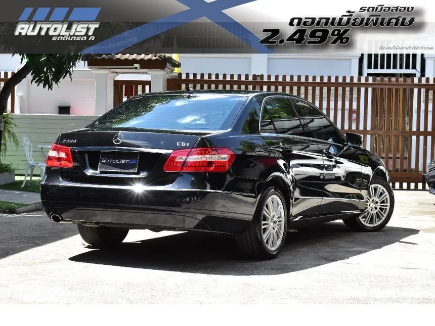 2010 Mercedes-Benz E200 Elegance CGI BlueEFFICIENCY Sedan
