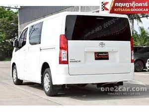 2021 Toyota HIACE 2.8 Eco Van