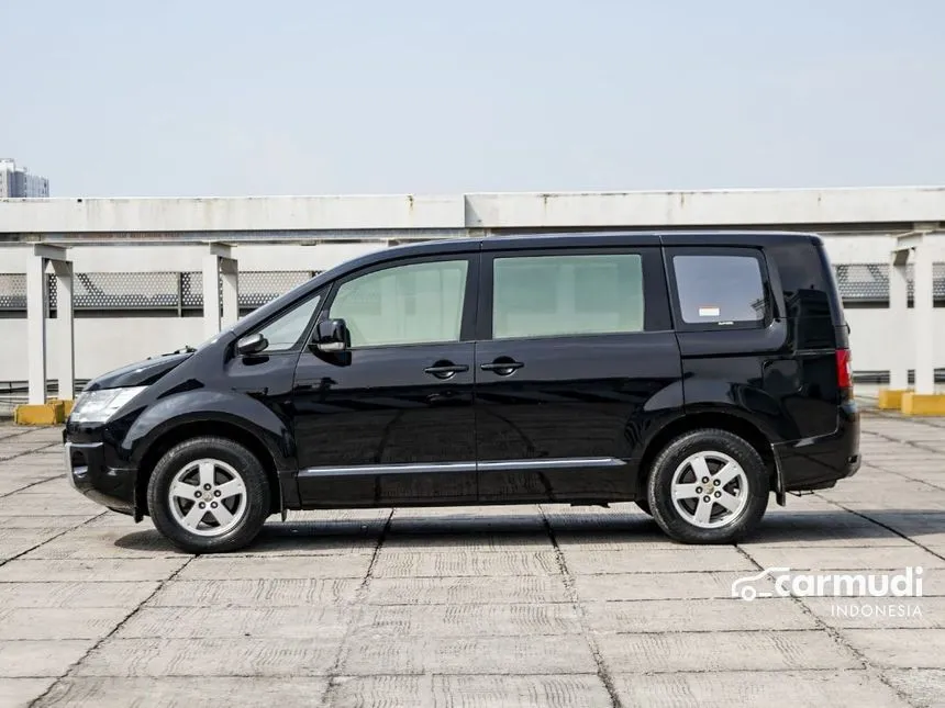 2015 Mitsubishi Delica D5 Van Wagon