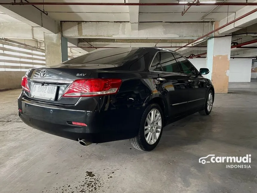 2010 Toyota Camry V Sedan
