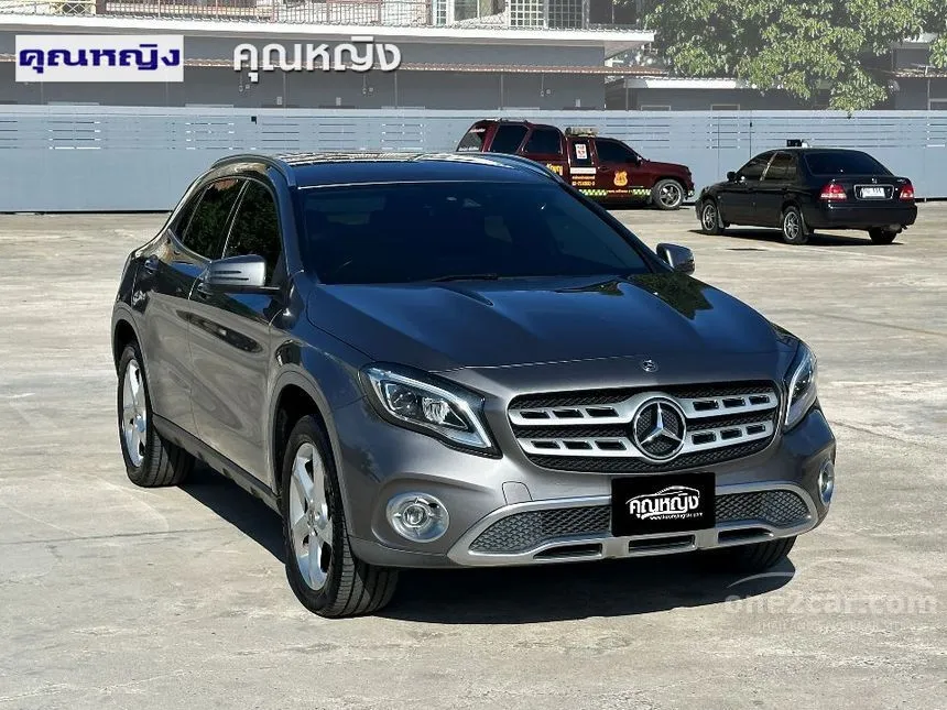 2018 Mercedes-Benz CLA200 Urban Sedan